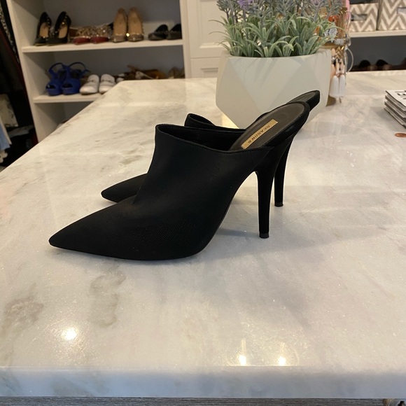 Yeezy season 6 black shoes - Picture 2 of 5